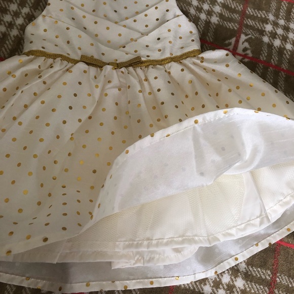 Dress - Picture 4 of 5